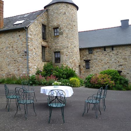 Gites De La Ferme Auberge De Mesauboin Bille Luaran gambar